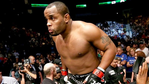 010914-UFC-Daniel-Cormier-TV-Pi.vadapt.955.medium.53