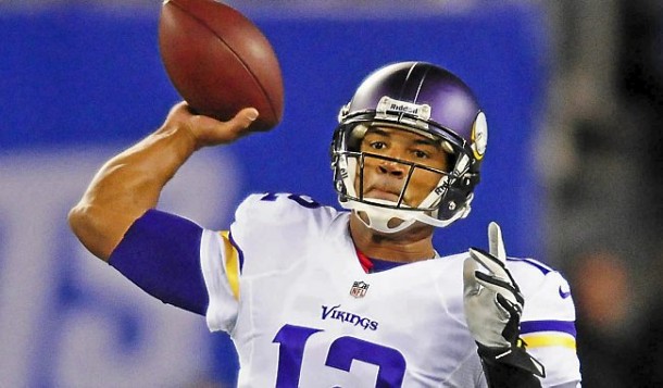 Vikings quarterback Josh Freeman looks to pass in the second half against the Giants at MetLife Stadium in East Rutherford, NJ, on Monday, October 21, 2013. Giants won 23-7. (Pioneer Press: Ben Garvin)